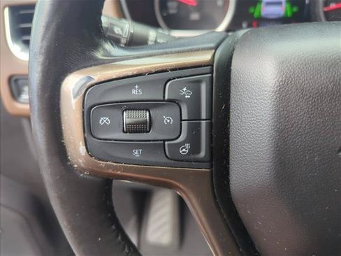 Used 2021 Chevrolet Tahoe High Country w/ Premium Package AWD/4WD image 12