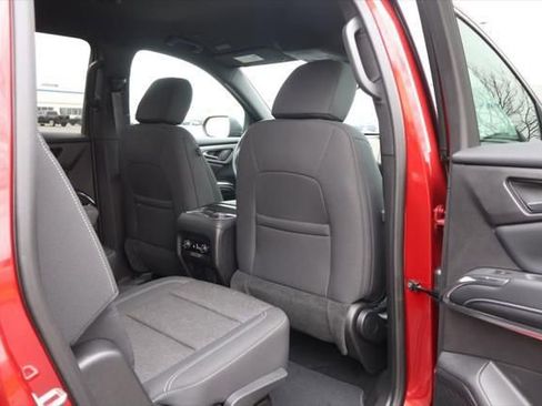 New 2026 Chevrolet Traverse LT w/ Driver Confidence Package image 38