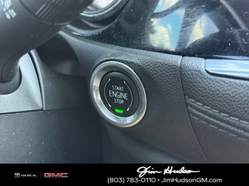 Used 2020 Buick Encore GX Preferred w/ Cold Weather Comfort Package AWD/4WD image 27