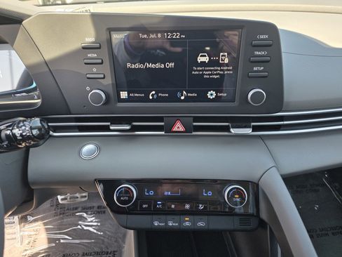 New 2025 Hyundai Elantra Sport image 19