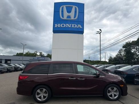 Used 2018 Honda Odyssey EX image 1