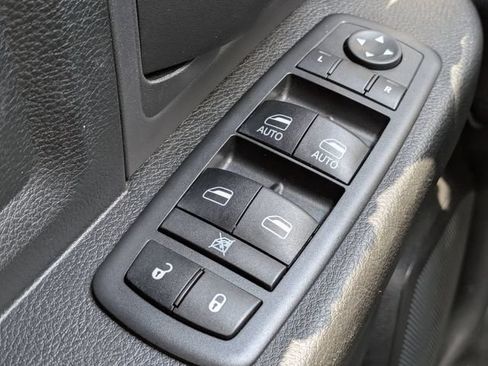 Used 2019 RAM 1500 Tradesman RWD image 23