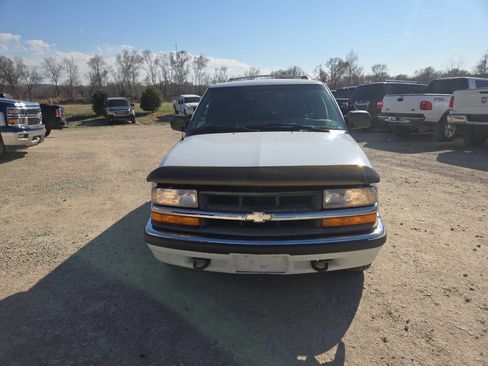Used 2000 Chevrolet Blazer LS w/ LS Preferred Equipment Group image 8