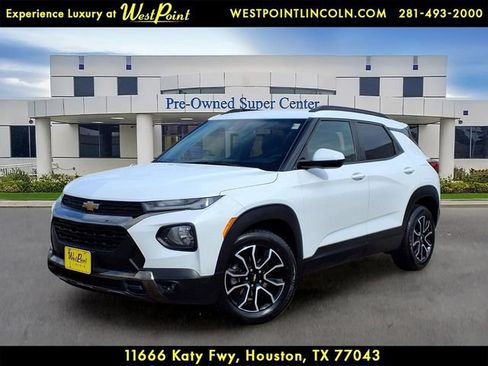 Used 2021 Chevrolet TrailBlazer ACTIV w/ Technology Package FWD image 1