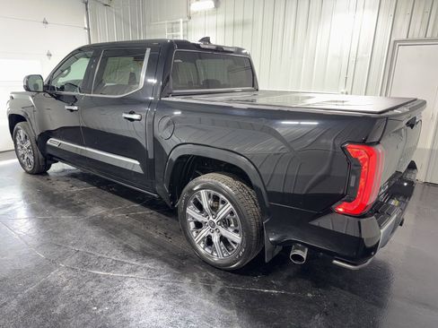 Used 2023 Toyota Tundra Capstone AWD/4WD image 2