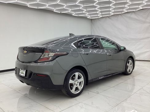 Used 2017 Chevrolet Volt LT w/ Comfort Package image 11