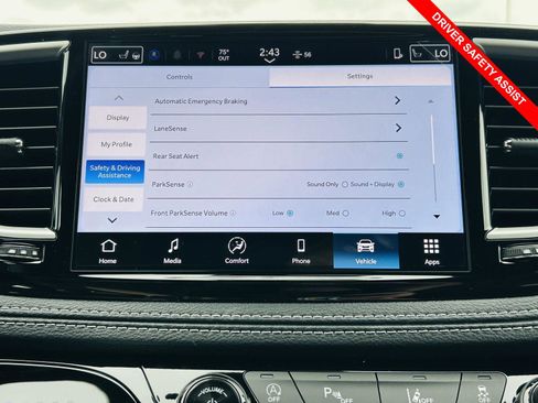 New 2026 Chrysler Pacifica Select w/ S Appearance Package FWD image 7