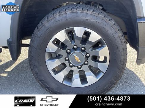 Used 2024 Chevrolet Silverado 2500 Custom w/ Custom Value Package image 29