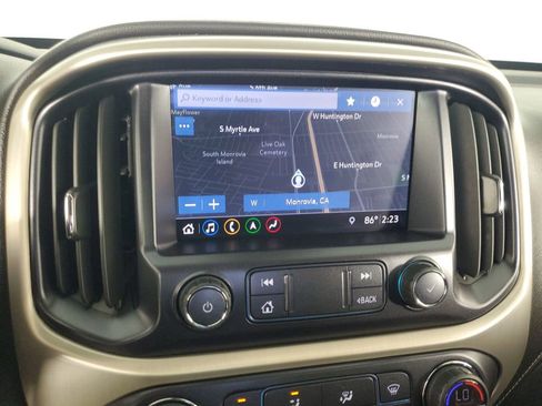 Used 2021 GMC Canyon Denali image 20