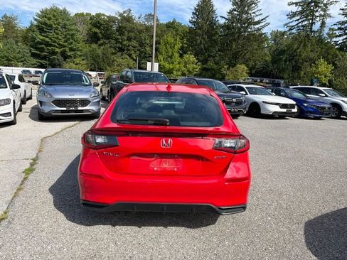 Used 2022 Honda Civic Sport image 7