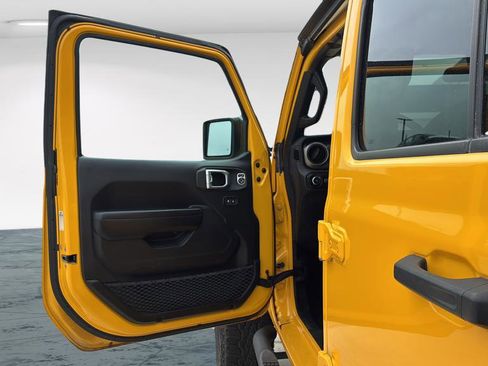 Used 2019 Jeep Wrangler Unlimited Sport S image 11