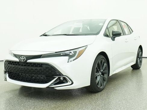 New 2026 Toyota Corolla XSE FWD image 32