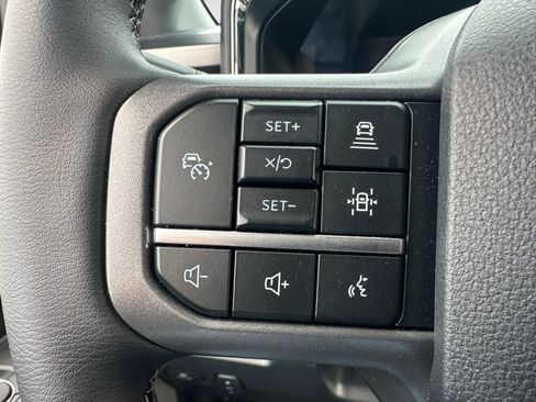 Used 2025 Ford F250 Lariat w/ Lariat Ultimate Package AWD/4WD image 41