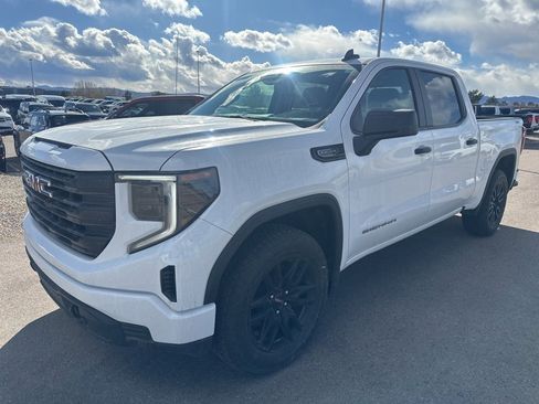 Used 2024 GMC Sierra 1500 Pro w/ Graphite Edition image 3