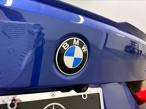 Used 2022 BMW M3 Competition RWD image 30
