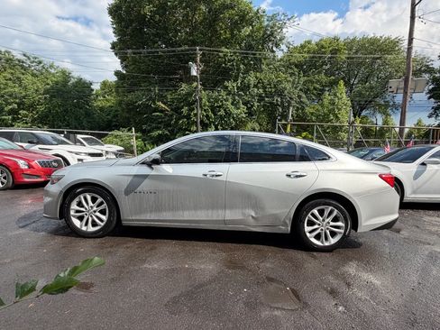 Used 2018 Chevrolet Malibu LT FWD image 5