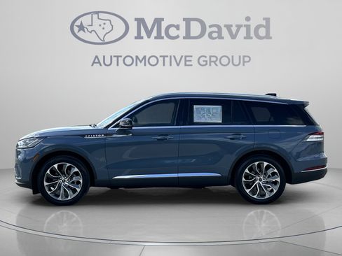 New 2025 Lincoln Aviator Reserve w/ Illumination Package RWD image 4