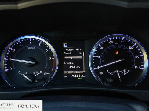 Used 2019 Toyota Highlander XLE w/ Carpet Mat Package (TMS) image 24