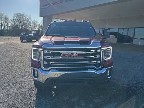 Used 2022 GMC Sierra 2500 SLE w/ SLE Value Package; image 2
