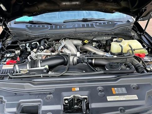 Used 2020 Ford F350 Lariat w/ Lariat Ultimate Package image 31