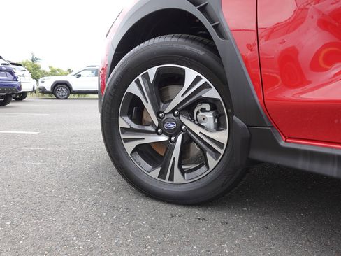 Certified 2025 Subaru Crosstrek 2.0i Premium AWD/4WD image 8