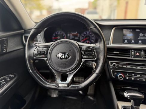 Used 2017 Kia Optima SX image 34