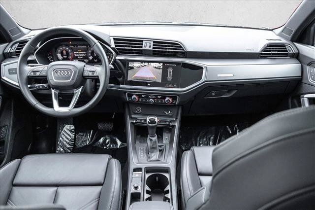Certified 2025 Audi Q3 2.0T Premium w/ Convenience Package AWD/4WD image 20