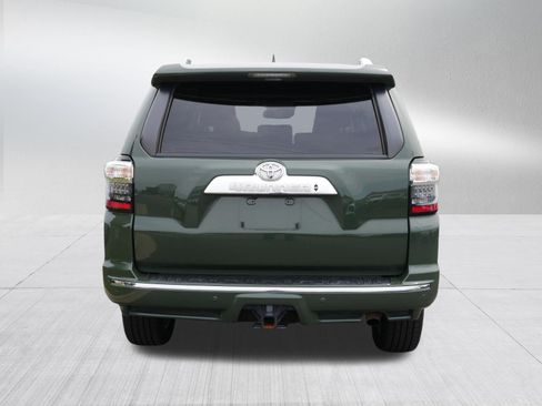 Used 2022 Toyota 4Runner Limited AWD/4WD image 6