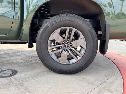 New 2026 Nissan Frontier SV image 8