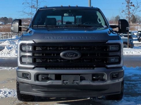 Certified 2024 Ford F250 Lariat w/ Lariat Ultimate Package image 10