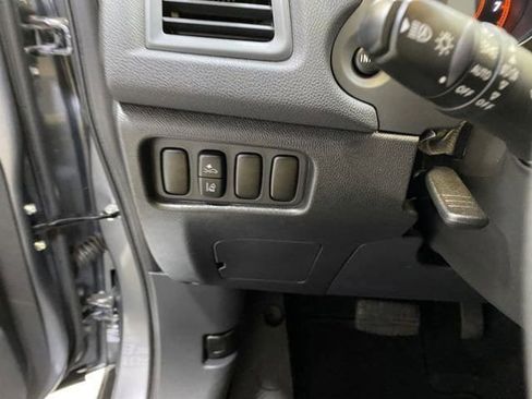 Used 2025 Mitsubishi Outlander Sport ES AWD/4WD image 32