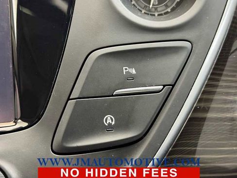 Used 2019 Buick Envision Essence image 42