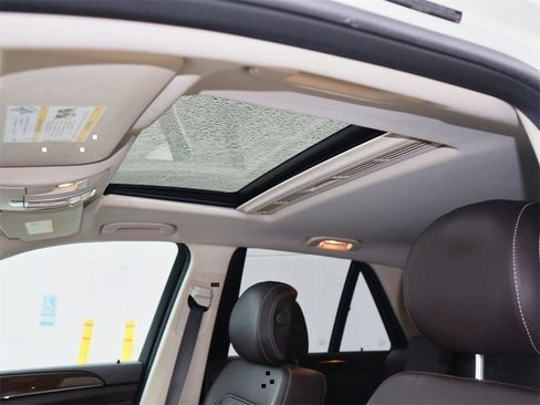 Used 2018 Mercedes-Benz GLE 350 4MATIC image 14