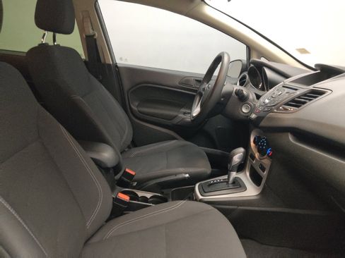 Used 2018 Ford Fiesta SE image 21