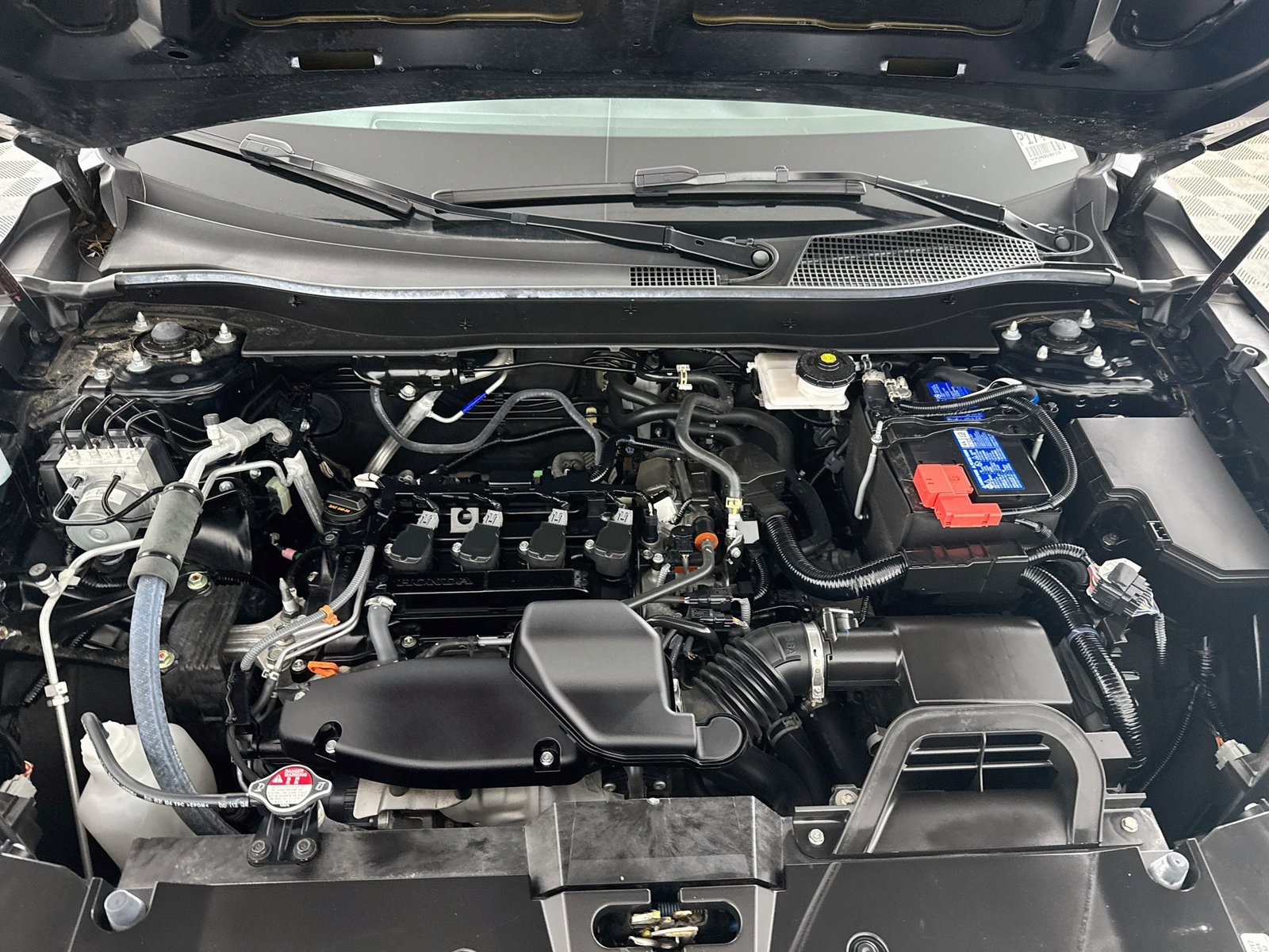 Used 2025 Honda CR-V LX image 10