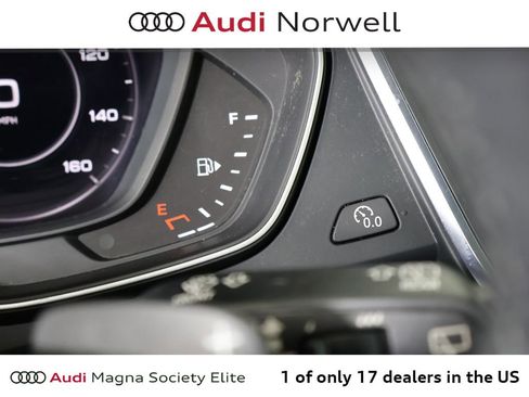 Used 2019 Audi Q5 Premium w/ Premium Plus Package AWD/4WD image 32