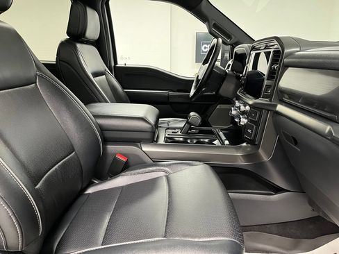 Used 2025 Ford F150 Lariat AWD/4WD image 59