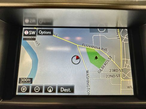 Used 2016 Lexus GX 460 image 20