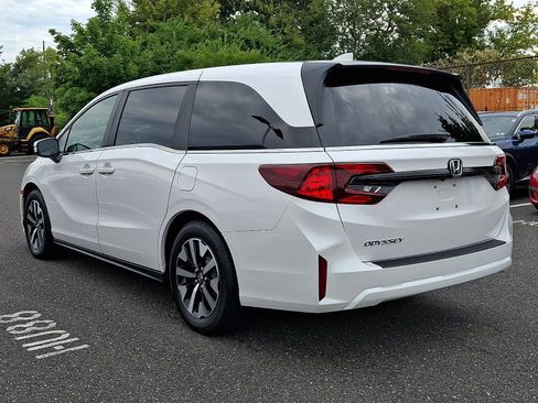 Used 2026 Honda Odyssey EX-L image 4