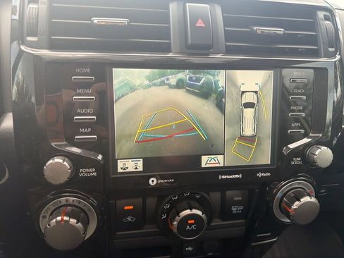 Used 2023 Toyota 4Runner TRD Off-Road Premium w/ Off Road Premium Plus Package AWD/4WD image 21