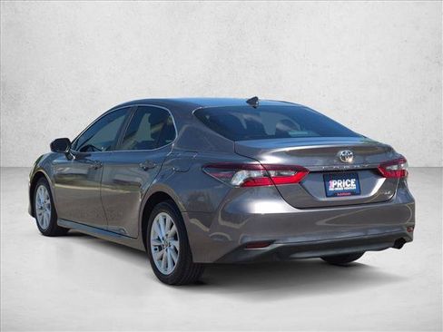Used 2023 Toyota Camry LE w/ Convenience Package FWD image 8