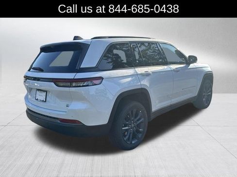New 2026 Jeep Grand Cherokee Limited AWD/4WD image 5