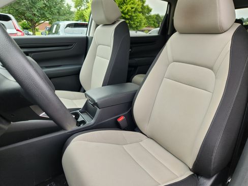 Used 2023 Honda CR-V EX image 7