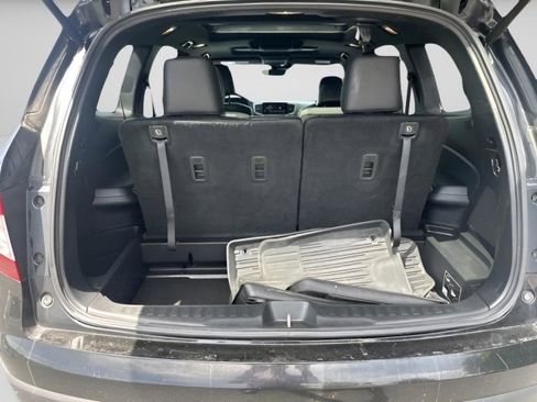 Used 2020 Honda Pilot Black Edition image 12