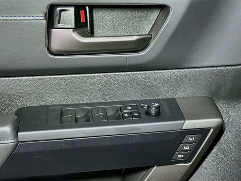 New 2026 Toyota Tundra Platinum AWD/4WD image 12