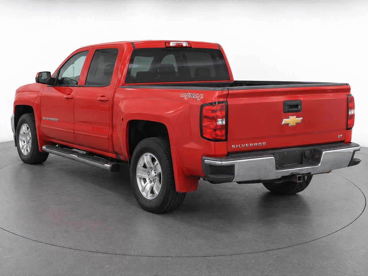 Used 2017 Chevrolet Silverado 1500 LT w/ All Star Edition AWD/4WD image 3