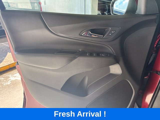 Used 2020 Chevrolet Equinox LT FWD image 12
