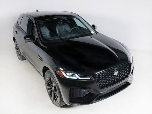Used 2026 Jaguar F-PACE R-Dynamic S AWD/4WD image 28