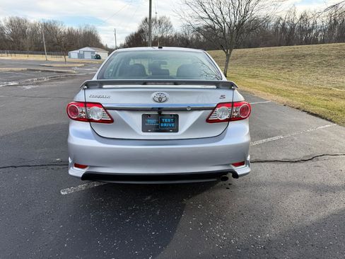 Used 2013 Toyota Corolla S w/ Premium Pkg image 14