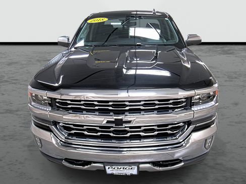Used 2018 Chevrolet Silverado 1500 LTZ w/ Sport Package image 6
